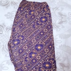 LuLaRoe Tall and Curvy Legging